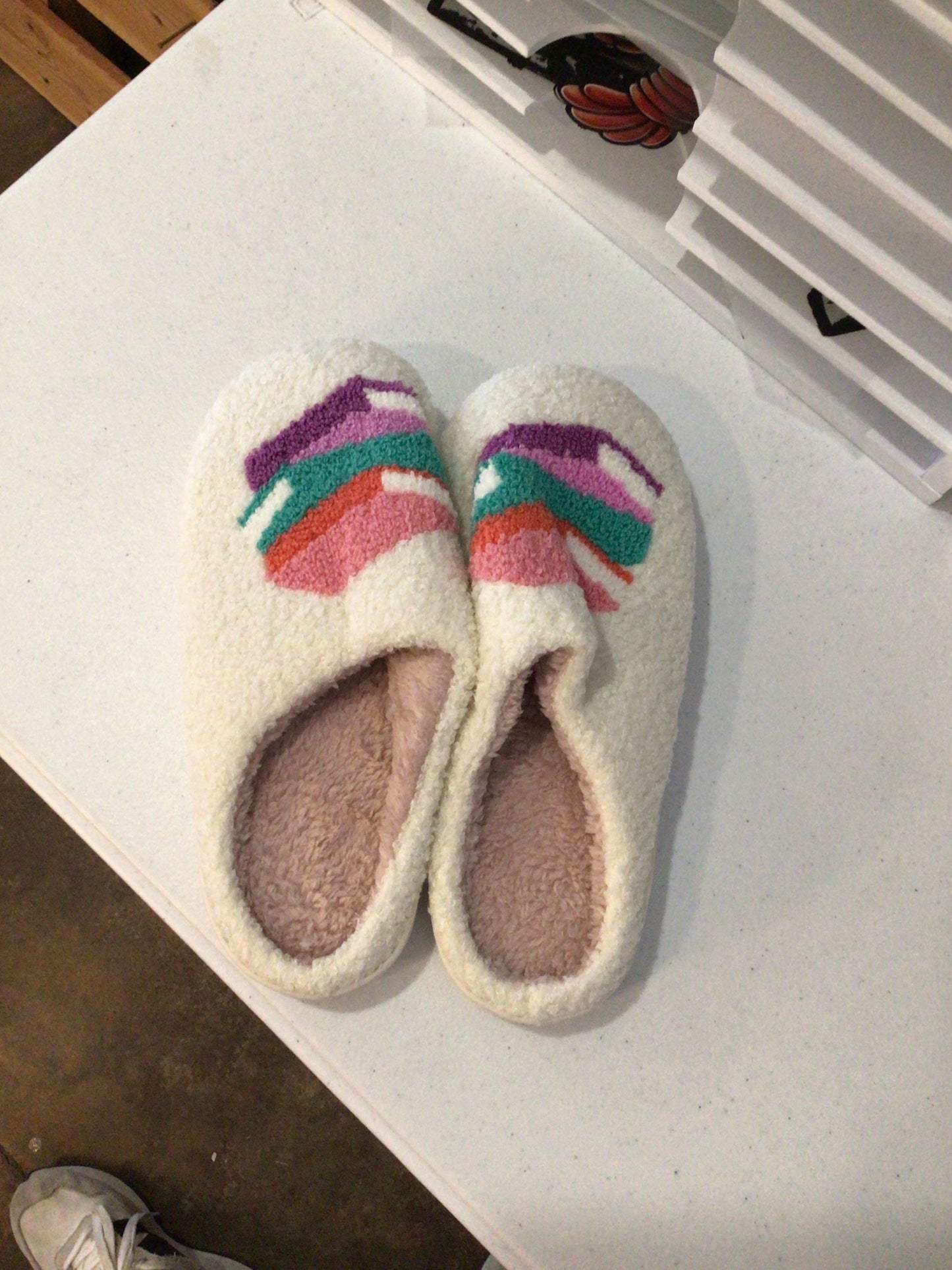 HC- Slippers