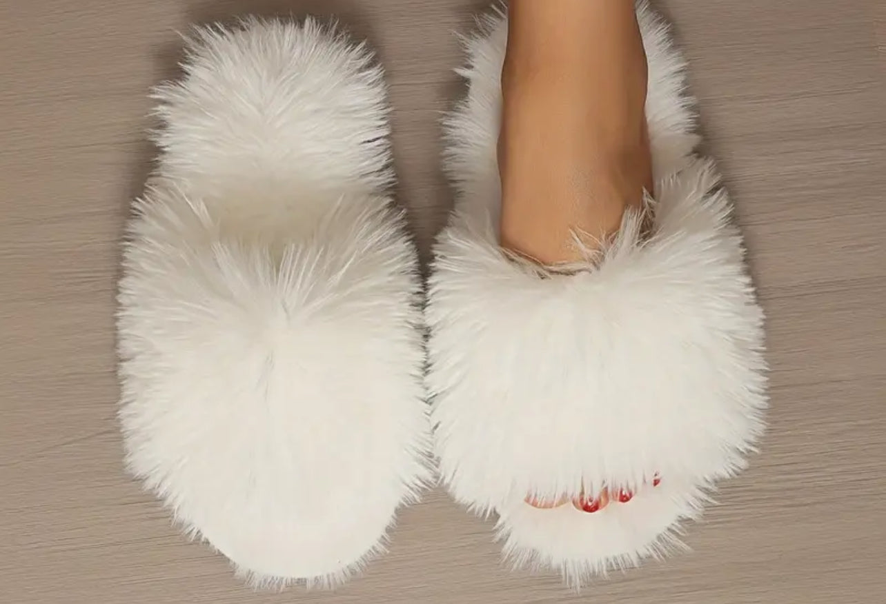 HC- Slippers