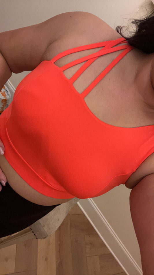 Athletic tops